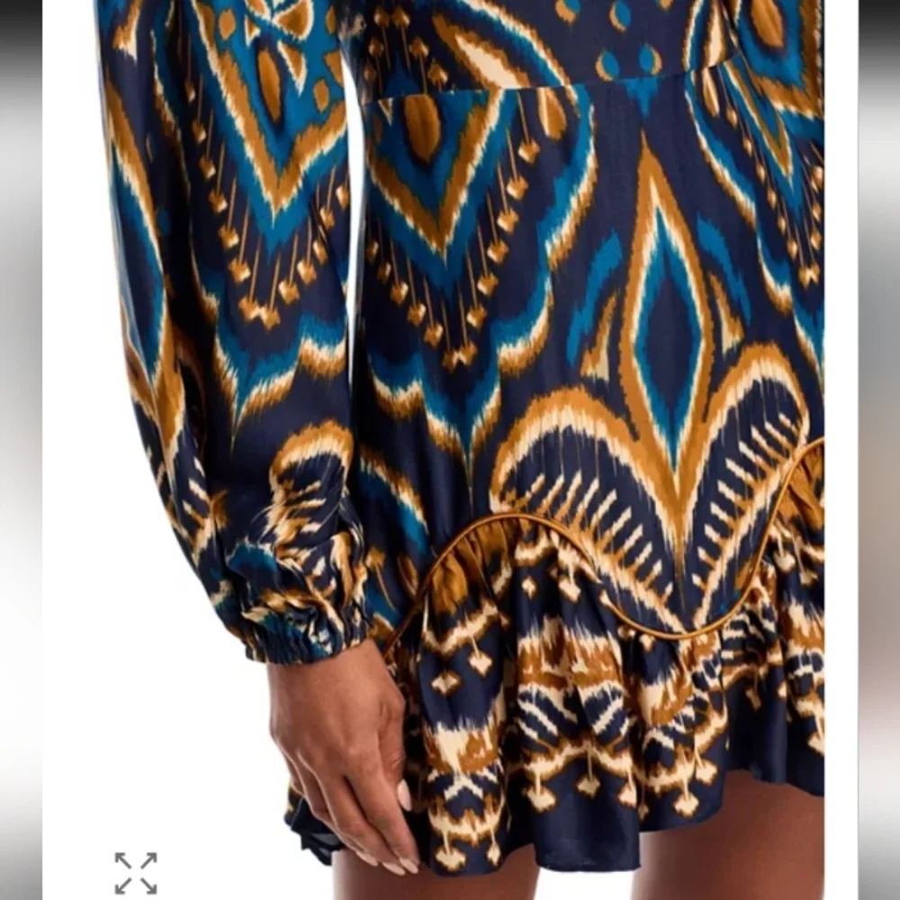 FARM Rio Women's Pineapple Ikat Raglan Sleeve Mini Dress Size Large - Picture 5 of 16